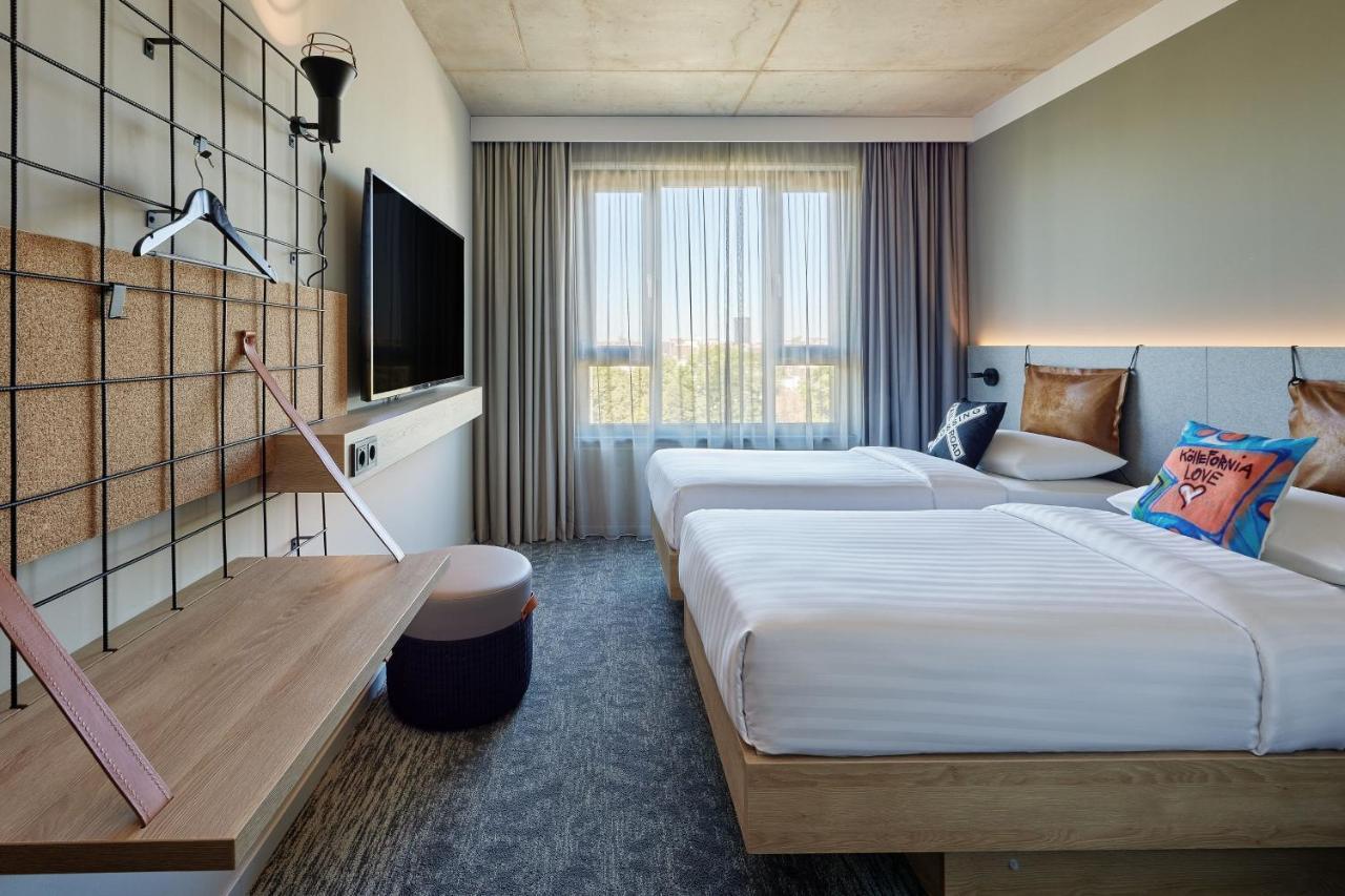 Moxy Cologne Muelheim Hotel Luaran gambar