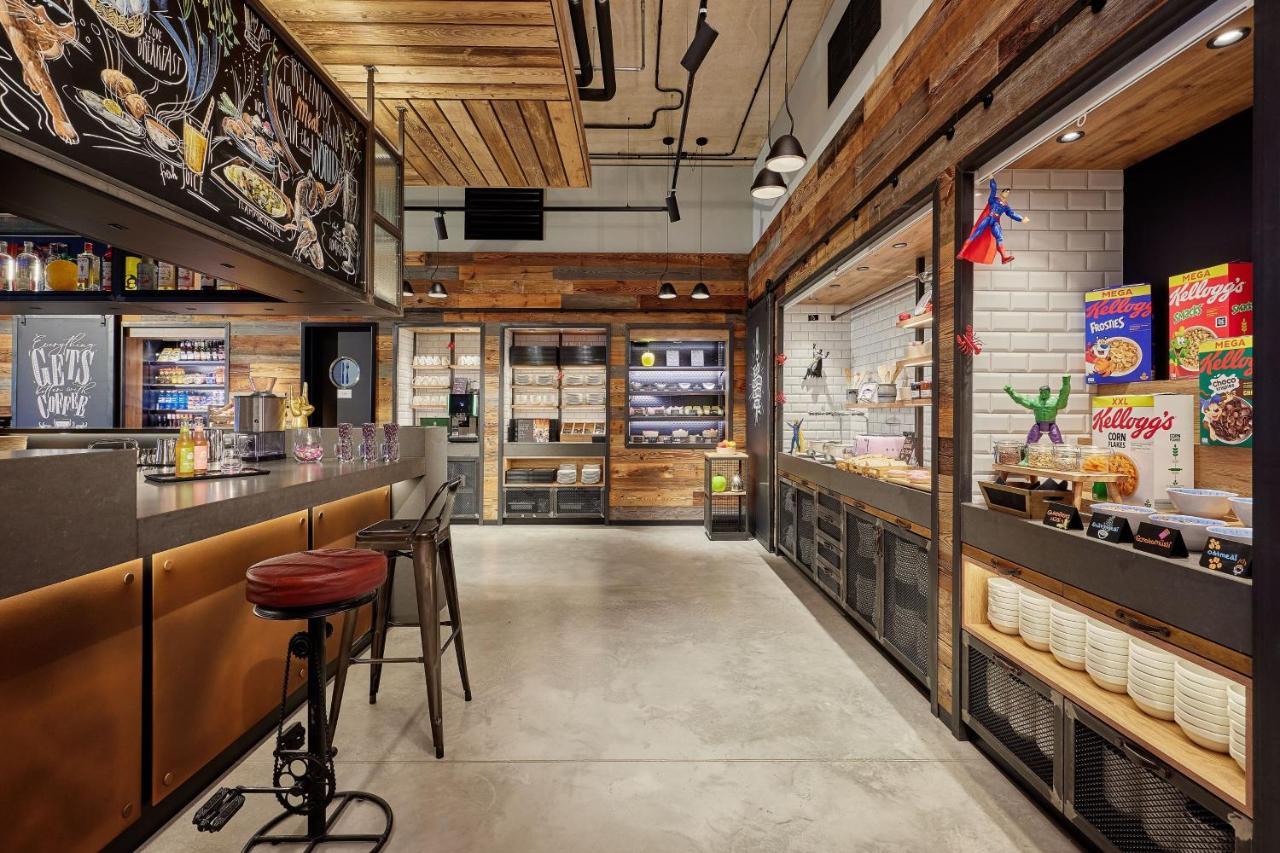 Moxy Cologne Muelheim Hotel Luaran gambar