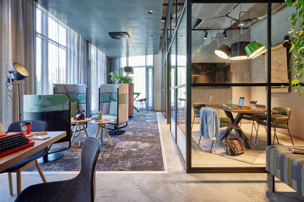 Moxy Cologne Muelheim Hotel Luaran gambar