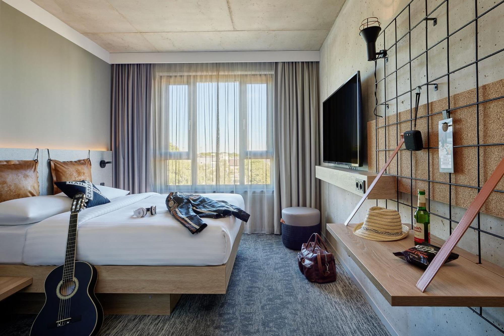 Moxy Cologne Muelheim Hotel Luaran gambar